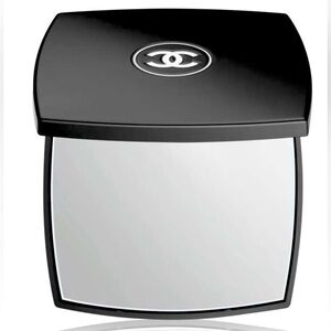 NEW: AUTHENTIC CHANEL COMPACT DOUBLE MIRROR